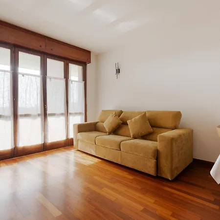 Viale Marche - Near Maciachini M3